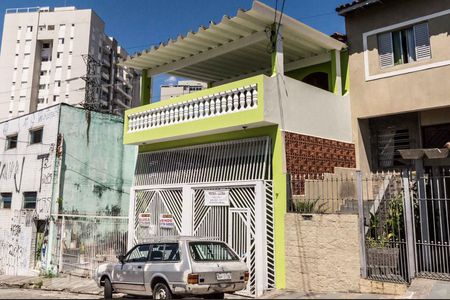 Casa à venda com 200m², 3 quartos e 2 vagasFachada