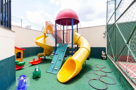 Apartamento à venda com 90m², 3 quartos e 2 vagas Apartamento à venda com 90m², 3 quartos e 2 vagasPlayground