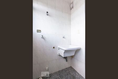 Apartamento à venda com 90m², 3 quartos e 2 vagas Apartamento à venda com 90m², 3 quartos e 2 vagasÁrea de serviço