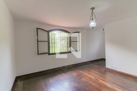 Casa à venda com 526m², 3 quartos e 3 vagasSuite 1