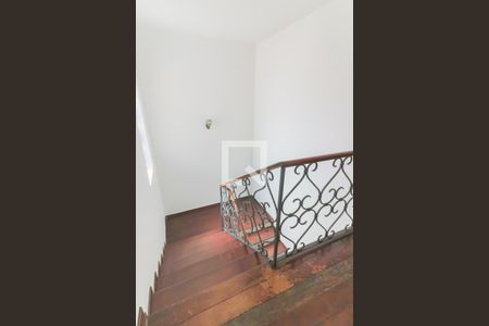 Casa à venda com 526m², 3 quartos e 3 vagasAcesso Quartos