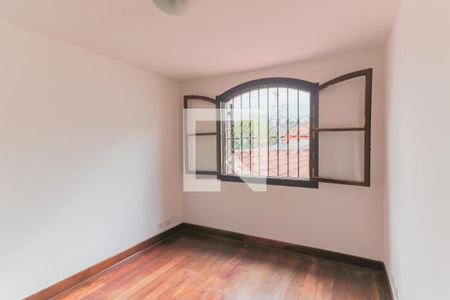 Casa à venda com 526m², 3 quartos e 3 vagasQuarto 2