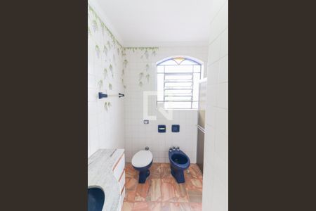 Casa à venda com 526m², 3 quartos e 3 vagasBanheiro Social