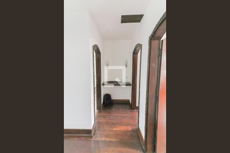 Casa à venda com 526m², 3 quartos e 3 vagasAcesso Quartos