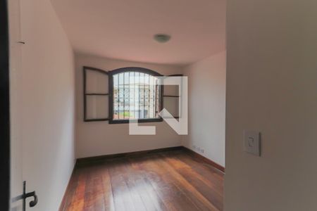 Casa à venda com 526m², 3 quartos e 3 vagasQuarto 2