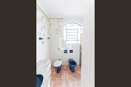 Casa à venda com 526m², 3 quartos e 3 vagasBanheiro Social