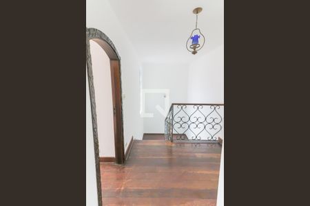 Casa à venda com 526m², 3 quartos e 3 vagasAcesso Quartos