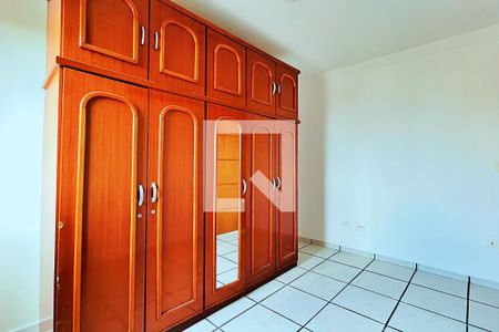 Quarto 1 de apartamento para alugar com 2 quartos, 50m² em Vila Leonor, Guarulhos