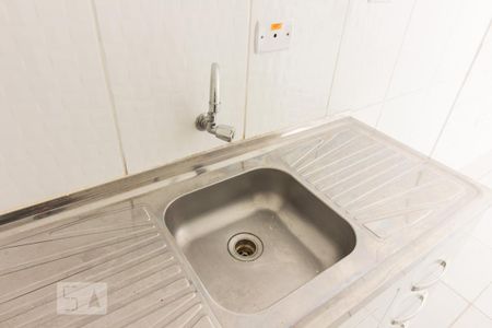 Cozinha de apartamento para alugar com 1 quarto, 40m² em Vila Nova Mazzei, São Paulo