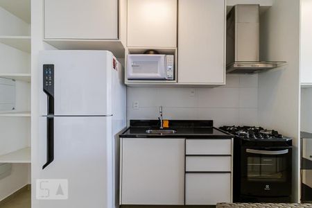 Apartamento para alugar com 64m², 1 quarto e 2 vagas Apartamento para alugar com 64m², 1 quarto e 2 vagasCozinha