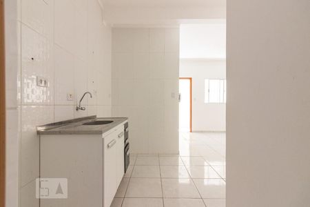 Cozinha de apartamento para alugar com 1 quarto, 40m² em Vila Nova Mazzei, São Paulo
