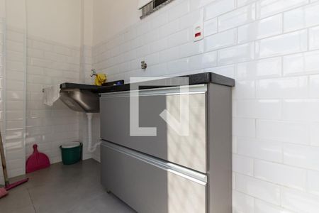 Apartamento à venda com 65m², 2 quartos e 1 vagaÁrea de Serviço