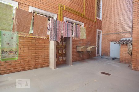 Apartamento à venda com 45m², 1 quarto e 1 vagaDependências do condomínio - lavanderia compartilhada 