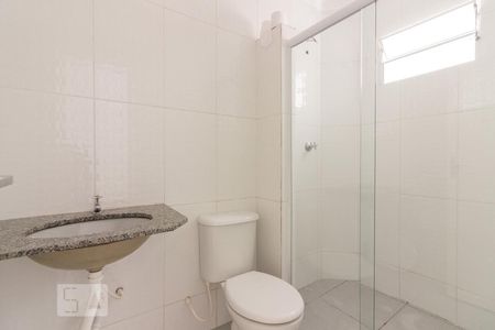 Banheiro de apartamento para alugar com 1 quarto, 40m² em Vila Nova Mazzei, São Paulo