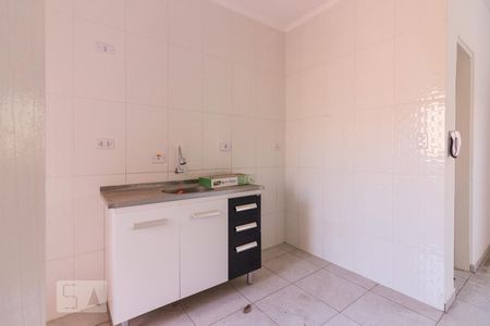 Cozinha de apartamento para alugar com 1 quarto, 40m² em Vila Nova Mazzei, São Paulo