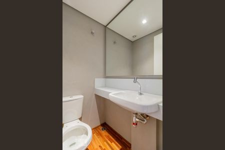 Banheiro da suíte de apartamento para alugar com 1 quarto, 49m² em Jardim Paulistano, São Paulo