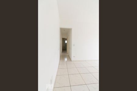 Acesso aos Quartos e Banheiro  de apartamento para alugar com 2 quartos, 54m² em Parque da Mooca, São Paulo