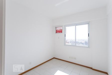 Apartamento para alugar com 100m², 3 quartos e 2 vagasQuarto