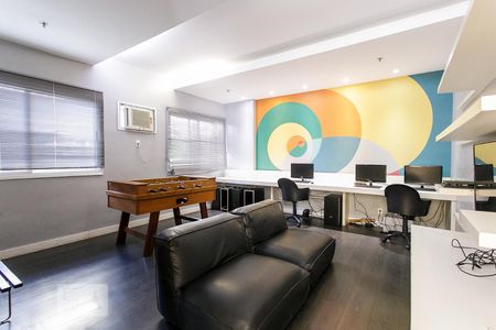 Apartamento para alugar com 100m², 3 quartos e 2 vagasLan house