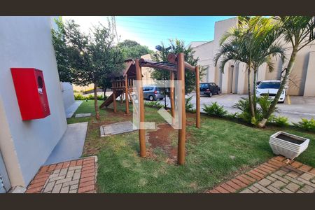 Apartamento à venda com 50m², 2 quartos e 1 vaga Apartamento à venda com 50m², 2 quartos e 1 vagaÁrea comum - Playground