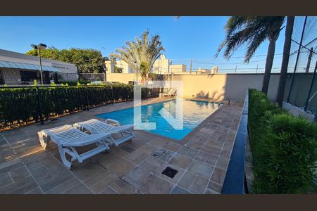Apartamento à venda com 50m², 2 quartos e 1 vaga Apartamento à venda com 50m², 2 quartos e 1 vagaÁrea comum - Piscina