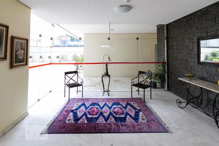 Apartamento para alugar com 98m², 2 quartos e sem vagahall