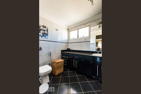 Apartamento à venda com 300m², 4 quartos e 1 vagaBanheiro