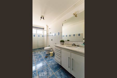 Apartamento à venda com 300m², 4 quartos e 1 vagaBanheiro