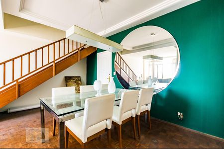 Sala de apartamento à venda com 4 quartos, 300m² em Centro, Campinas