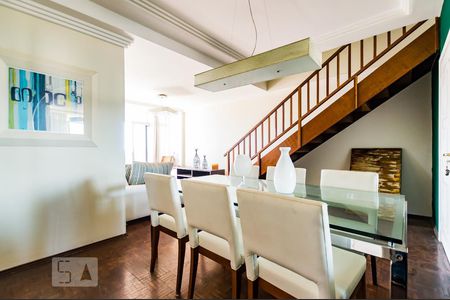 Sala de apartamento à venda com 4 quartos, 300m² em Centro, Campinas