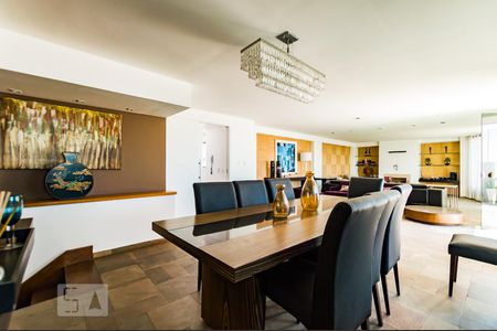 Apartamento à venda com 300m², 4 quartos e 1 vagaCobertura - Sala de Jantar