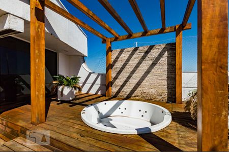 Apartamento à venda com 300m², 4 quartos e 1 vagaCobertura - Área de Lazer