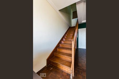 Apartamento à venda com 300m², 4 quartos e 1 vagaEscada - Sala