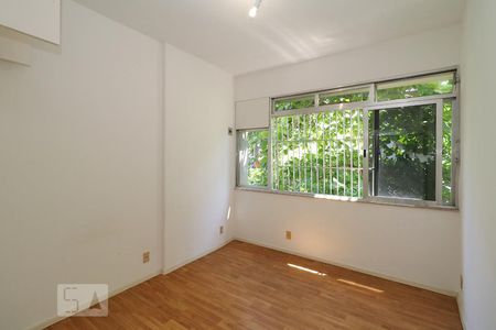 Apartamento à venda com 136m², 3 quartos e 1 vagaQuarto 2.