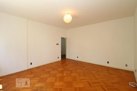 Apartamento à venda com 136m², 3 quartos e 1 vagaSala.