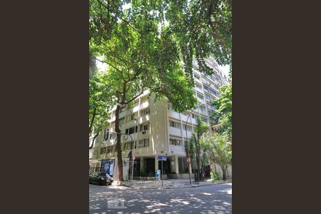 Apartamento à venda com 136m², 3 quartos e 1 vagaFachada do Prédio.