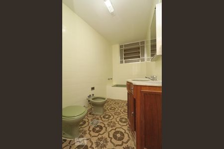 Banheiro Suite. de apartamento à venda com 3 quartos, 136m² em Copacabana, Rio de Janeiro