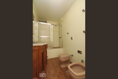 Apartamento à venda com 136m², 3 quartos e 1 vagaBanheiro Social.