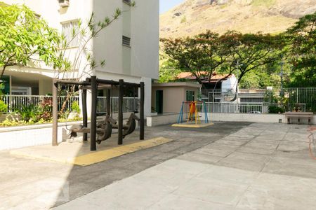 Playground de apartamento para alugar com 2 quartos, 80m² em Fonseca, Niterói