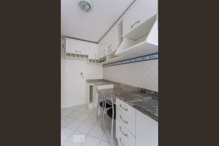 Cozinha de apartamento para alugar com 1 quarto, 40m² em Cidade Baixa, Porto Alegre