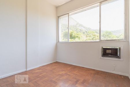Quarto 1 de apartamento à venda com 2 quartos, 65m² em Jardim Botânico, Rio de Janeiro