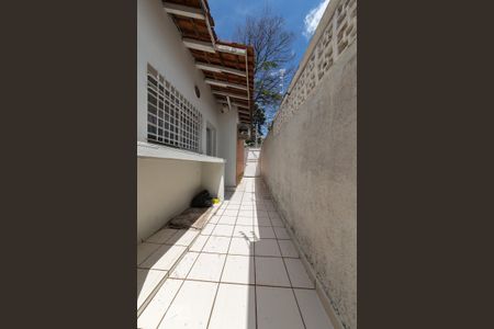 Casa à venda com 198m², 3 quartos e 5 vagasLavanderia