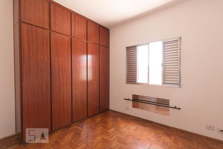 Casa para alugar com 128m², 2 quartos e 1 vagaQuarto 