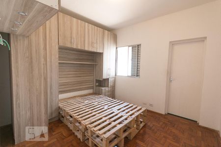 Casa para alugar com 128m², 2 quartos e 1 vagaSuíte 