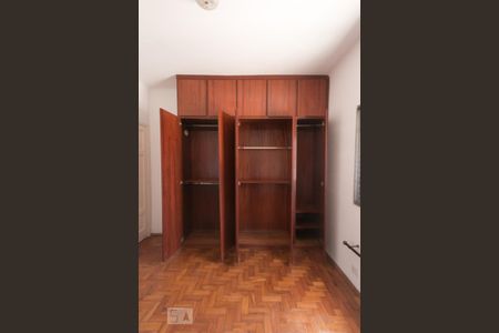 Casa para alugar com 128m², 2 quartos e 1 vagaQuarto 