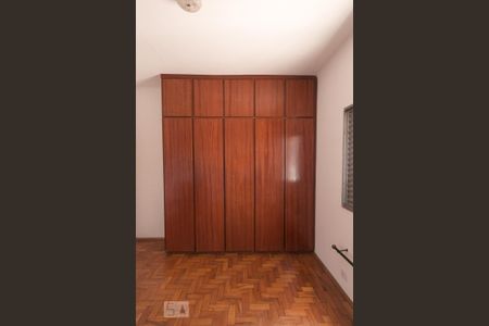 Casa para alugar com 128m², 2 quartos e 1 vagaQuarto 