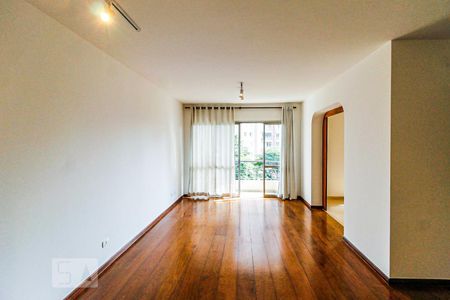 Apartamento para alugar com 117m², 3 quartos e 2 vagasSala