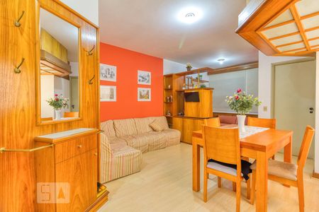 Sala de apartamento para alugar com 1 quarto, 60m² em Indianópolis, São Paulo