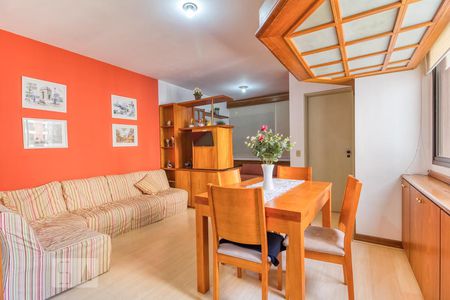 Sala de apartamento para alugar com 1 quarto, 60m² em Indianópolis, São Paulo