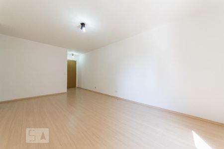 Apartamento à venda com 69m², 1 quarto e sem vaga Apartamento à venda com 69m², 1 quarto e sem vagaSala